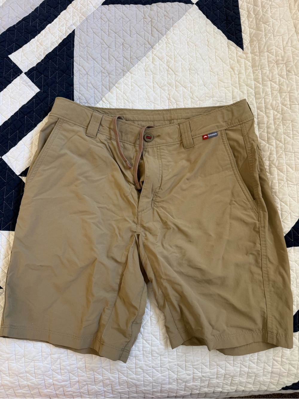 Simms Men's Tan Flat-Front Fishing Shorts